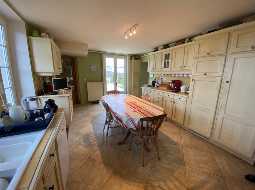 Beautiful renovated Bearnaise Farmhouse with Exceptional Views of the Pyrenees Mountains